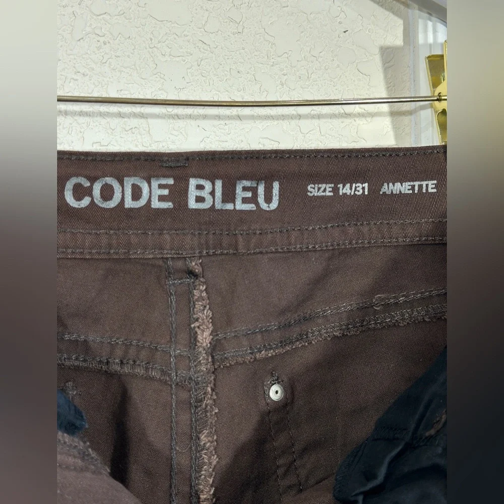 Code Bleu Annette Jeans | Size 14/31 | Brown Embellished Pockets | Stretch Fit - Picture 6 of 8
